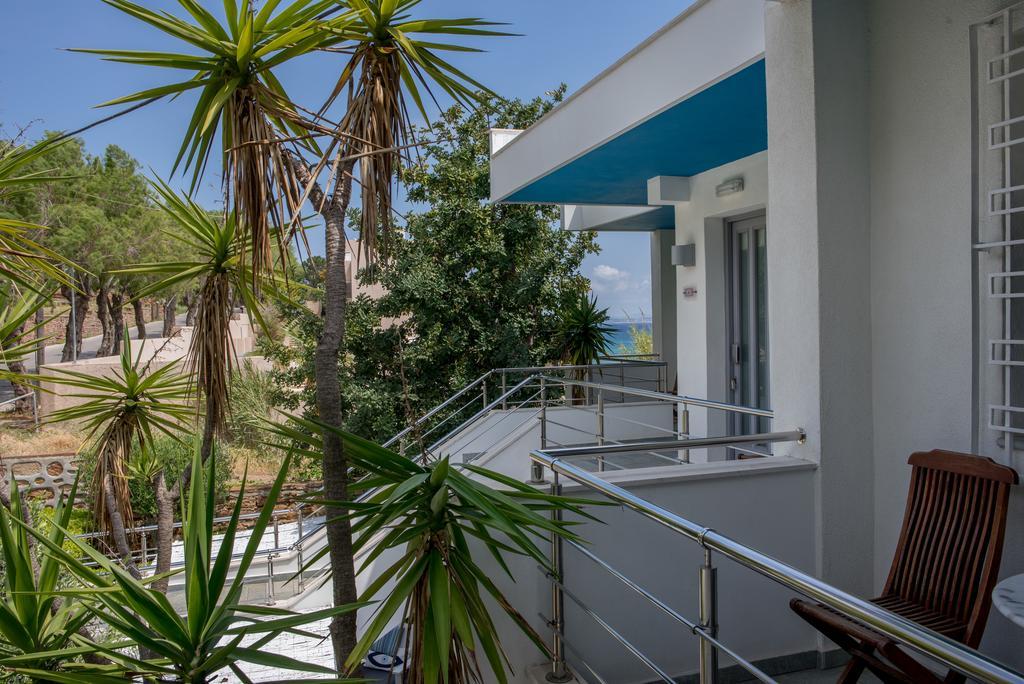 Sideratos Apartments カルファス エクステリア 写真
